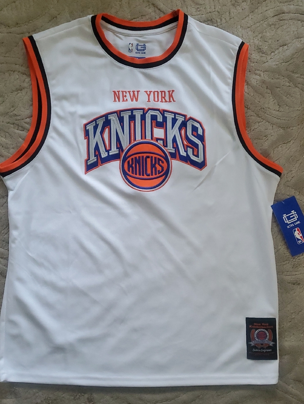 Ultra Game NBA New York Knicks SS Sleeveless Top  XL White w/ Orange/Blk Accents